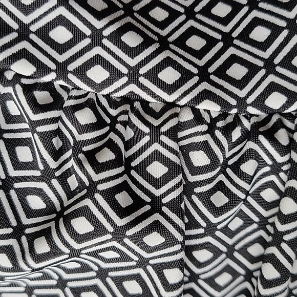 DKNY swimsuit one piece black white tommy control slimming geometric Design Sz.L - Picture 15 of 16